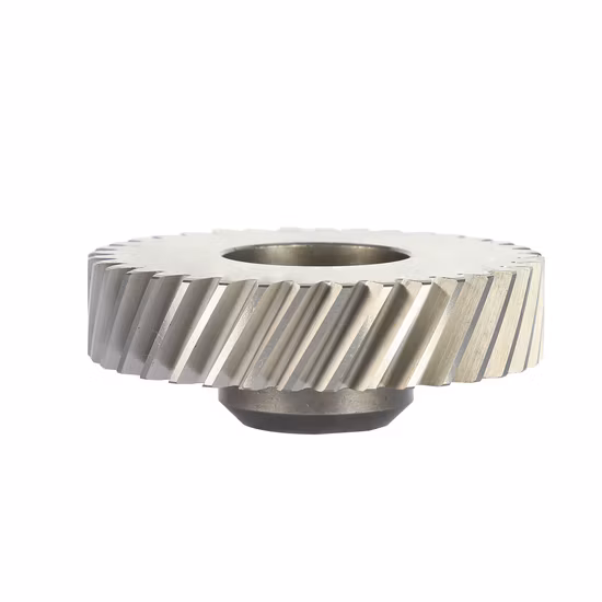 Rettifica ad alta precisione di ingranaggi cilindrici con superficie dentata dura utilizzando macchine utensili